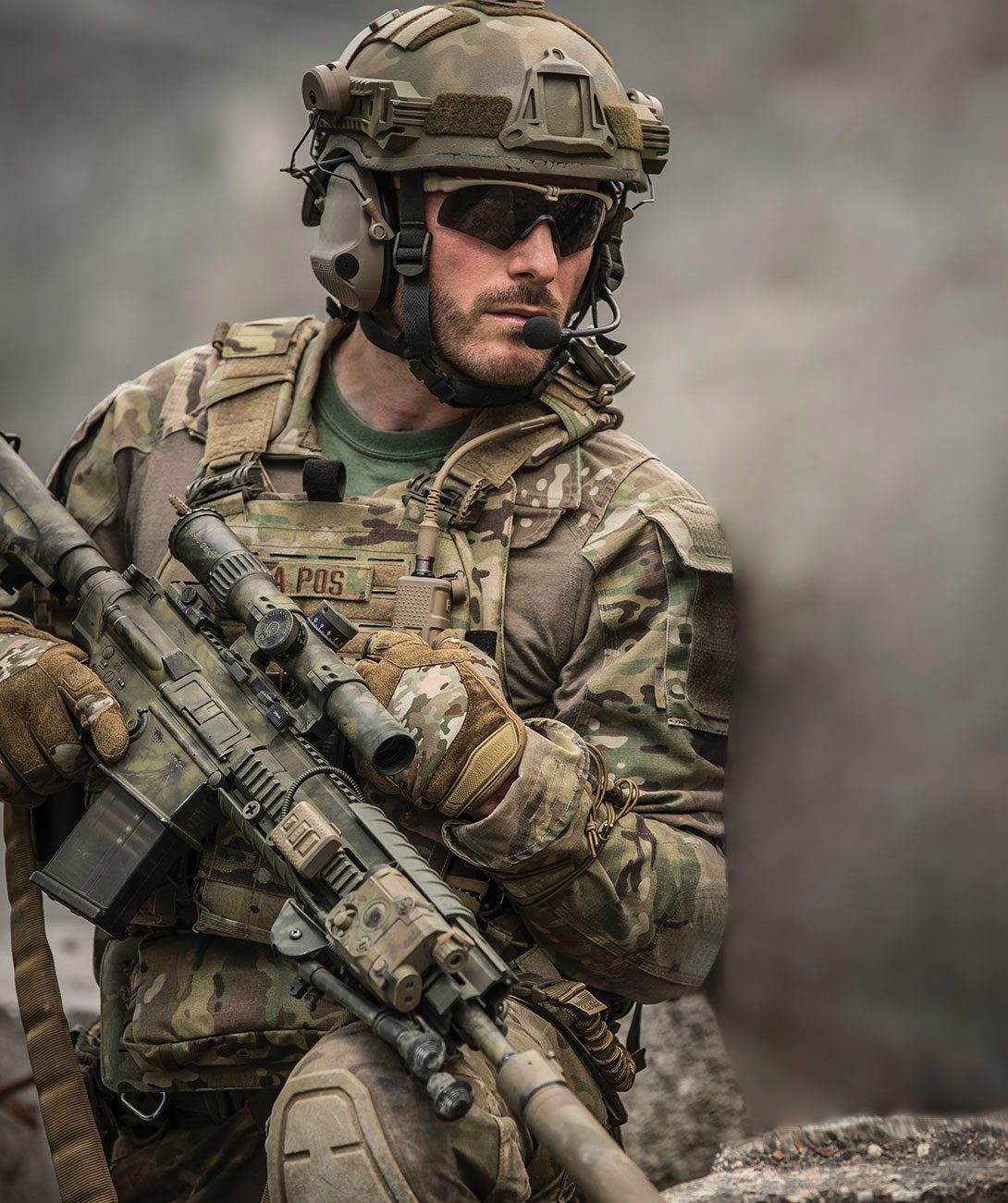 Overtheear headset Military radio headset INVISIO T7